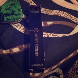 Armani concealer